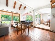 Amplia casa en San Carlos de Apoquindo