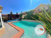 Amplia Casa En Venta 4d 3b Con Piscina En Valle Lo Campino
