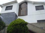 Amplia casa en venta 650m² 5h 4b 6pe JUNKO COUNTRY CLUB