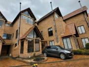 Amplia Casa en Venta Chia Tiquiza