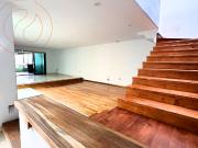 AMPLIA CASA EN VENTA CON 4 HABITACIONES EN...