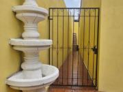 Amplia casa en VENTA Cumbres 4to