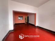 Amplia casa en venta en Callao: 2 pisos + 50 m² de aires