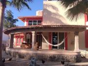 Amplia Casa en venta en Club Erandeni con seguridad,... Amplia Casa en venta en Club Erandeni con seguridad,...