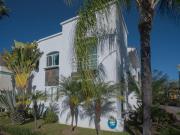 AMPLIA CASA EN VENTA EN COTO DE SOLARES CERCA INSTITUTO...