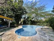 Amplia Casa en venta en el Club de Golf la Ceiba con...