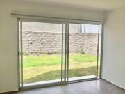 Amplia casa en venta en Grand Juriquilla! 4 recámaras,...