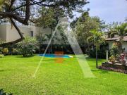 Amplia Casa en Venta en Monterrico Terreno de 1717m2...