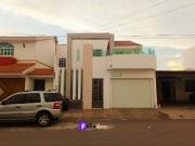 Amplia Casa en Venta en Pradera Dorada sector Norte