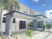 Amplia casa en venta en Residencial Aqua