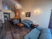 Amplia casa en Venta en Valle Dorado
