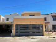 Amplia casa en venta en Villa Bonita Residencial...