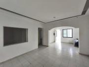 AMPLIA CASA EN VENTA OPORTUNIDAD EN LA GARCIA GINERES...