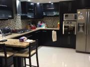 AMPLIA CASA EN VENTA UBICADA EN FRACCIONAMIENTO 18 DE...