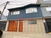 Amplia Casa Ideal Para Vivienda O Negocio – Excelente...