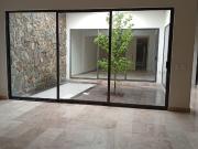 ¡Amplia Casa Nueva en Jesús del Monte a minutos de...