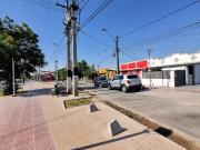 Amplia casa remodelada, 3 dormitorios 1 baño, 160 mts2