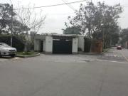 AMPLIA CASA RESIDENCIAL / OFICINA EN ALQUILER URB....