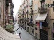 Amplia habitación en alquiler en apartamento de 6...