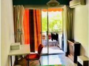 Amplia habitación en alquiler en piso de 10 dormitorios...