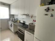 Amplia habitación en alquiler en piso de 2 dormitorios...