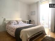 Amplia habitación en apartamento de 6 dormitorios en...