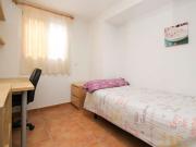 Amplia habitación en apartamento en San Francisco...