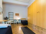 Amplia habitación en piso compartido en Chamberí, Madrid