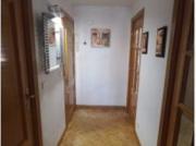 Amplia habitación en piso de 3 dormitorios en alquiler...