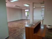 Amplia oficina en Retiro en alquiler Edificio de categoria!