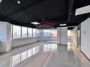 Amplia Oficina en Zona Comercial de Santiago