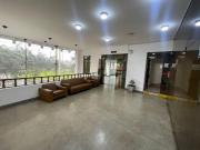 Amplia Oficina Premium en Sta Catalina, límite con San...