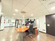 AMPLIA OFICINA REFORMADA EN MAGNÍFICA UBICACIÓN