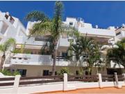 Amplia Planta baja de 3 habitaciones y terraza al lado...