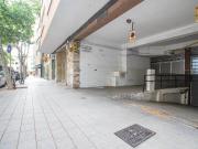 Amplia plaza de parking en venta en Arxiduc, Palma de...