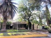 Amplia Propiedad en Renta – Ideal para Oficinas o...