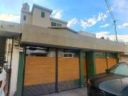 Amplia residencia de 3 niveles en bello fraccionamiento