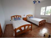 Amplia villa con piscina privada