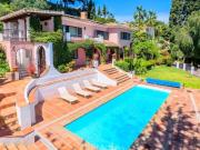 AMPLIA VILLA EN TORREMOLINOS