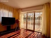 ? Amplia Villa Familiar con Piscina Privada en Playa...