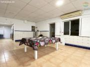 AMPLIA VIVIENDA CON PISCINA PRIVADA, CERCA DE LA PLAYA