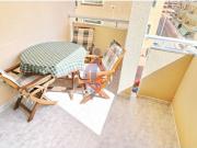 Amplia vivienda de tres dormitorios con plaza de...