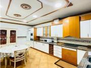 Amplia vivienda en la zona del Centro de Alicante en venta