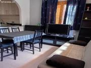 Amplia vivienda en urbanización con aparcamiento y piscina