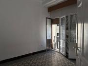 Amplia vivienda vacía junto a encarancion / Setas de 2/3...