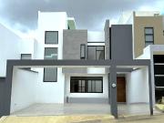 Amplia y cómoda casa en venta en fracc. La Finca