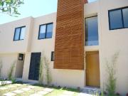 RENTA CASA REFUGIO 2 RECAMARAS PRIVADA SEGURIDAD ALBERCA...