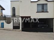 Amplia y Funcional Casa en Renta en Granjas El Gallo 3