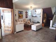 AMPLIA Y HERMOSA CASA EN ALQUILER EN MACARACUAY