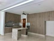 Amplia y hermosa casa en Aqua Residencial 5 Recamaras